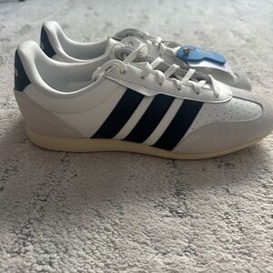 Adidas Women's White and Black Athletic Shoes
